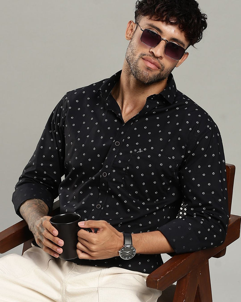 Black Slice Print -Full-Stain Proof