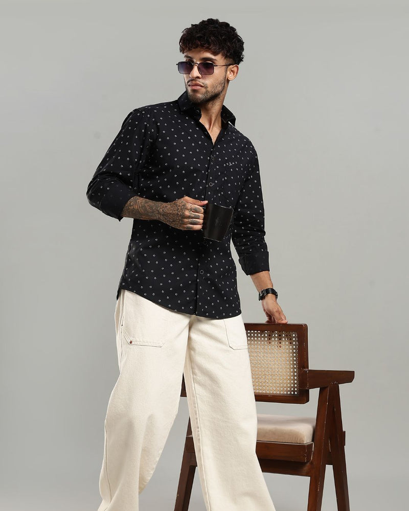 Black Slice Print -Full-Stain Proof