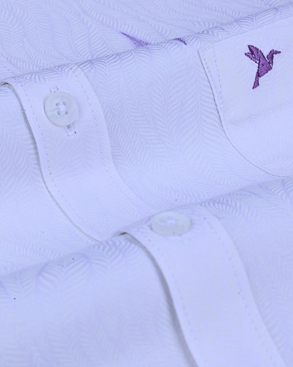 White Feather Print -Full-Stain Proof