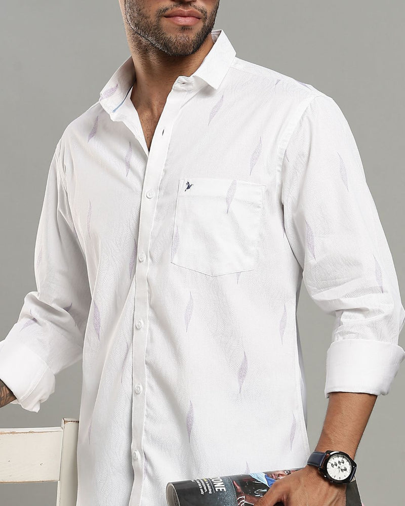 White Feather Print -Full-Stain Proof