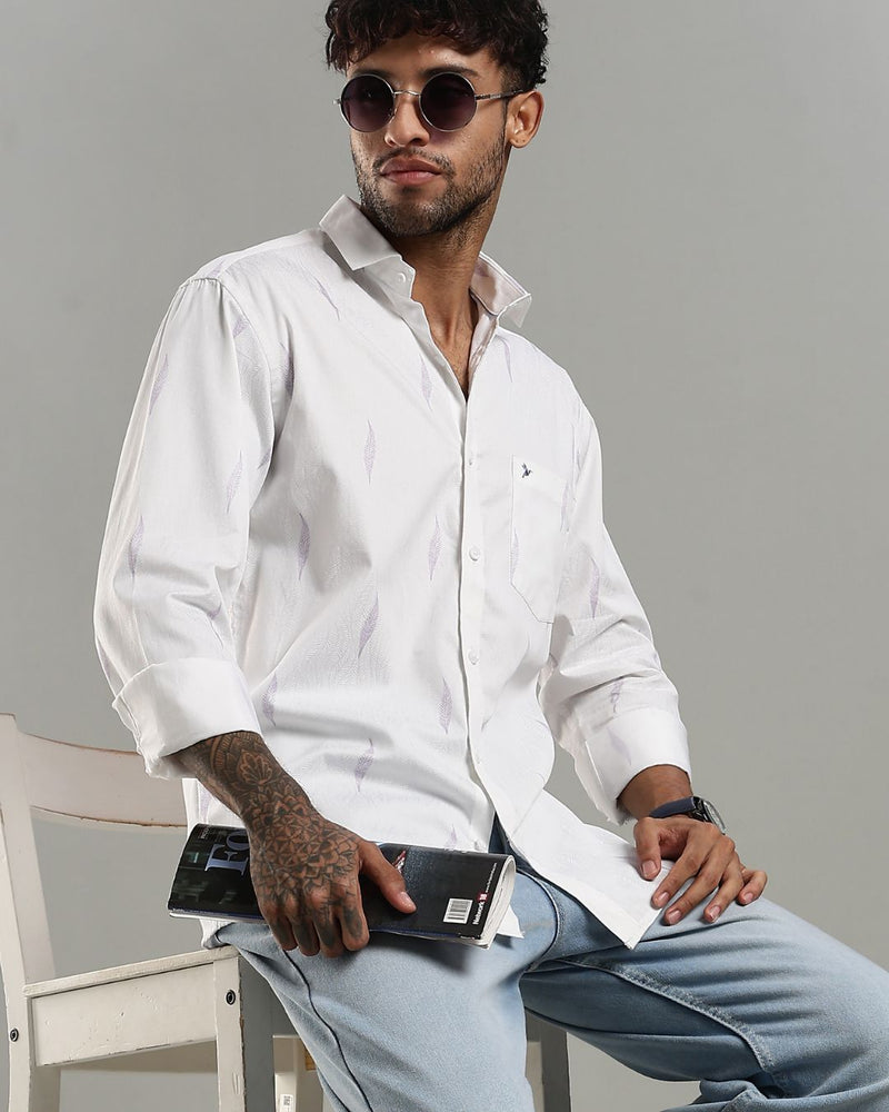 White Feather Print -Full-Stain Proof