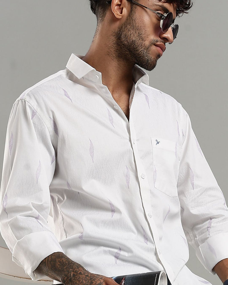 White Feather Print -Full-Stain Proof