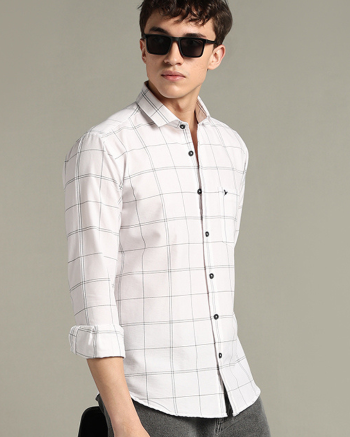 White Double Line Checks -Full-Stain Proof