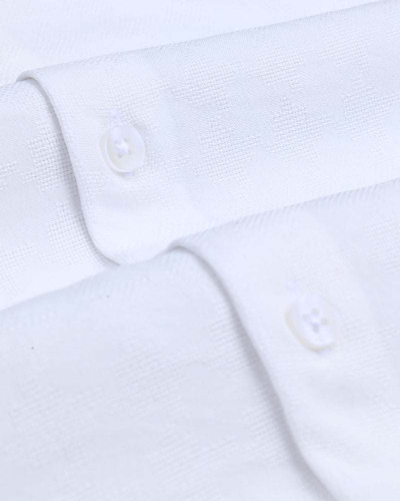 Pearl White Micro Dotted  Line - Half Sleeve - Airlite Shirt