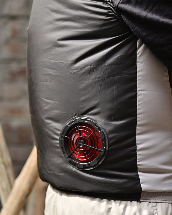 Black - Fan Jacket (Powerbank not included)