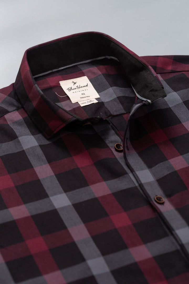 Classy Red and Black Checks - Full-Stain Proof