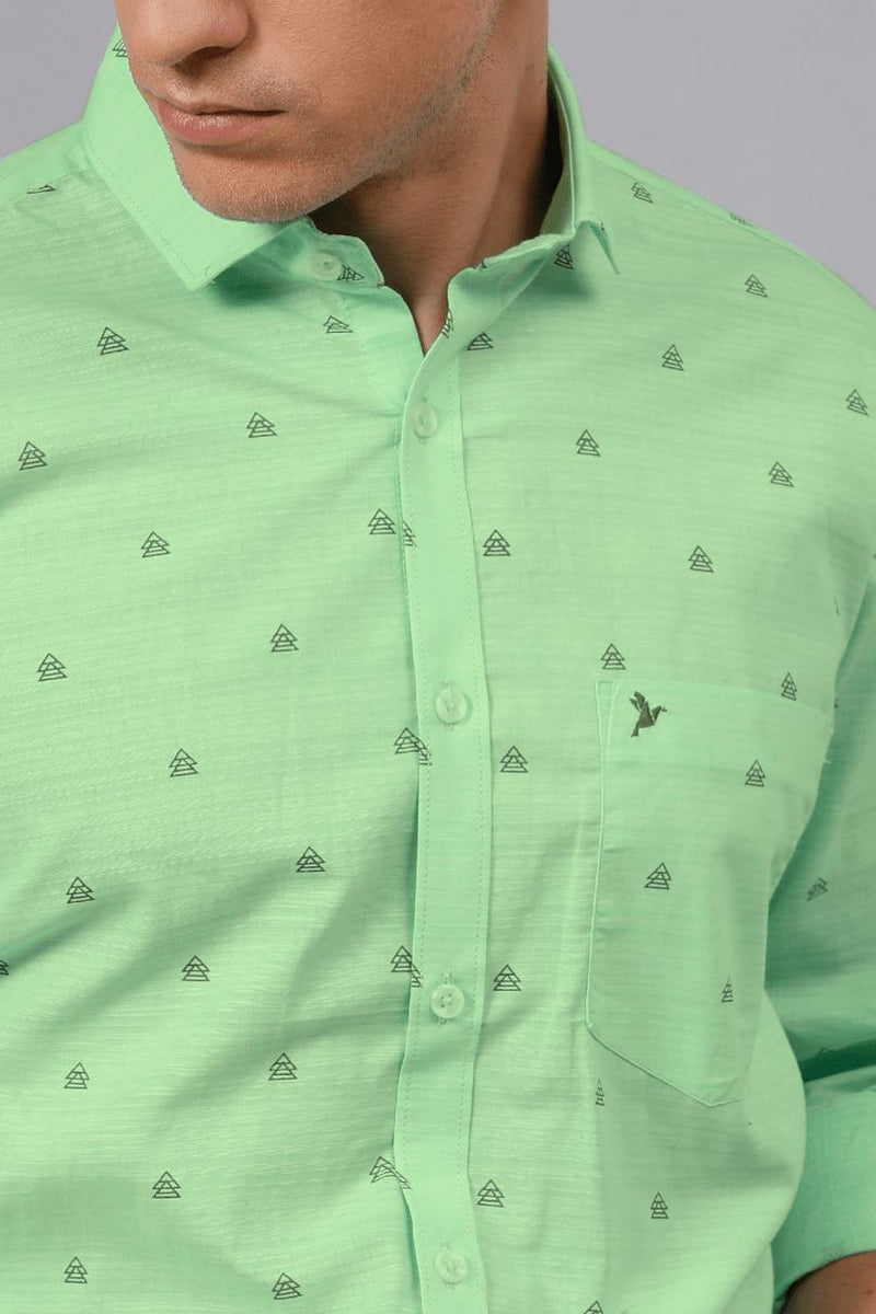 Pistah Green Triangle Print -Full-Stain Proof