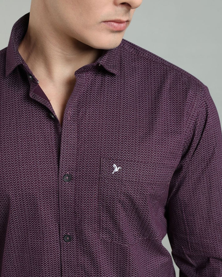 Wine Wavy Print -Full-Stain Proof