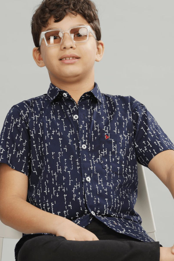 KIDS - Navy Text Print - Half-Stain Proof Shirt