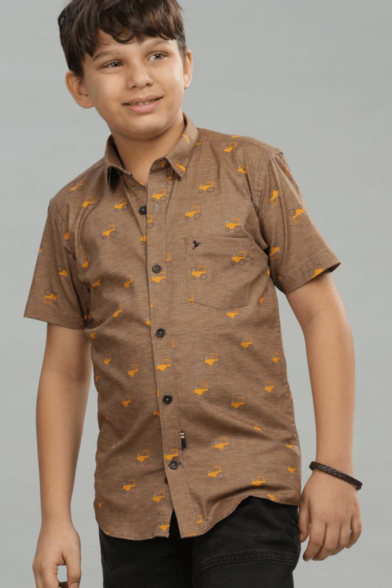 KIDS - Brown Tractor Print - Half-Stain Proof Shirt