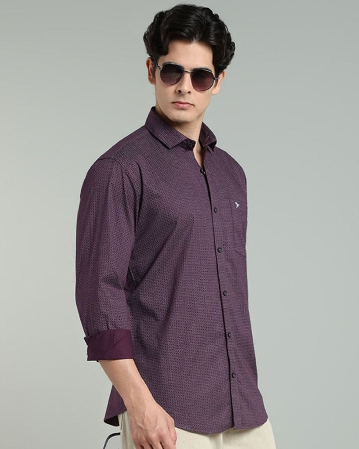 Wine Wavy Print -Full-Stain Proof