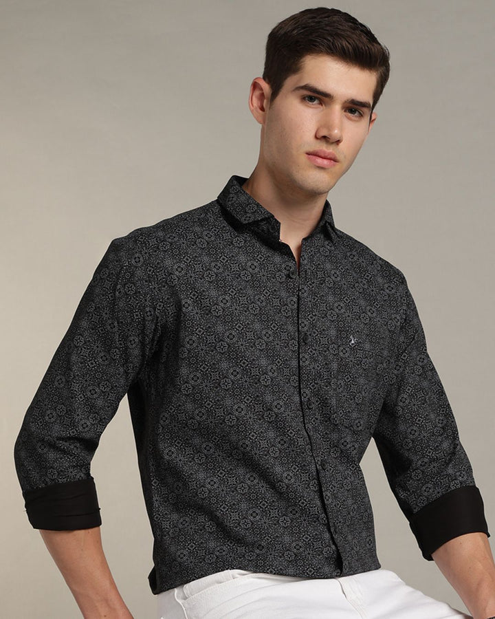 Black Mosaic Print -Full-Stain Proof